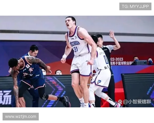 篮球热点：解读深圳篮球队的防反